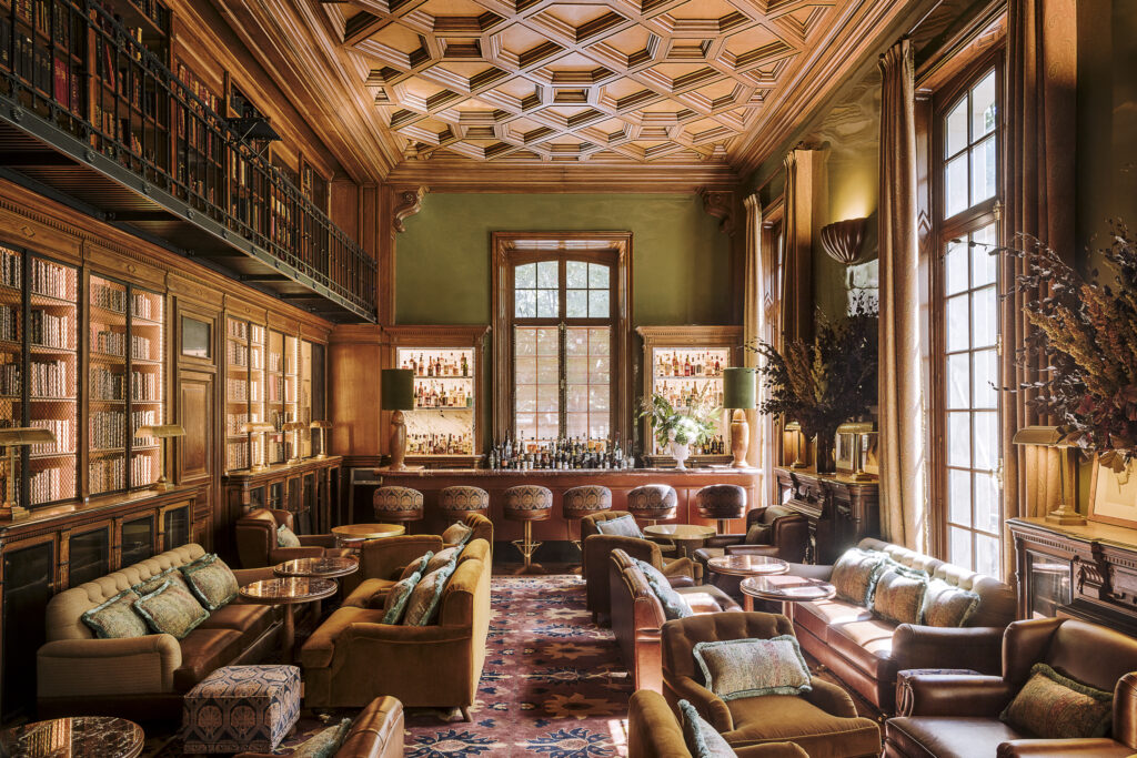 THE SAINT JAMES'S PALACE 8 1449171