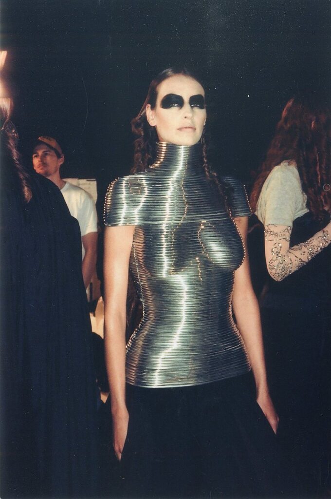 800px Fitting of the Coiled Corset