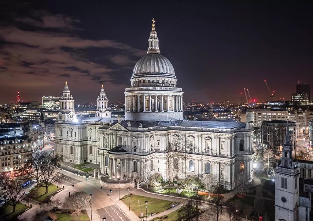 QUEEN ANNE 8 St Pauls aerial
