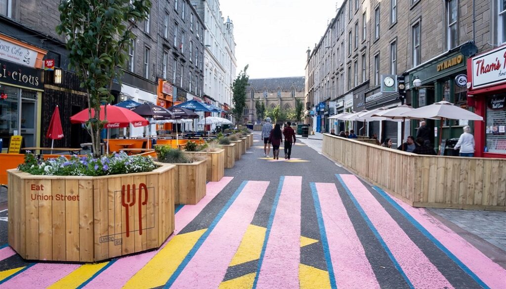 DUNDEE 28 Sustrans Spaces for People Dundee 2020