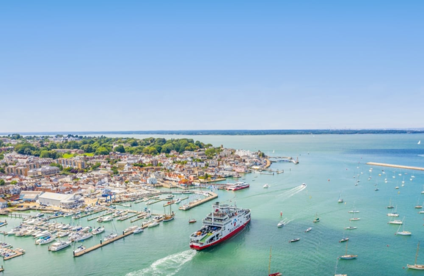 THE ISLE OF WIGHT 8 image 30